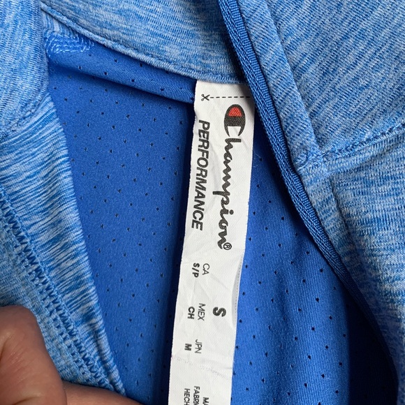 Champion Dri Fit Pullover - Picture 4 of 5